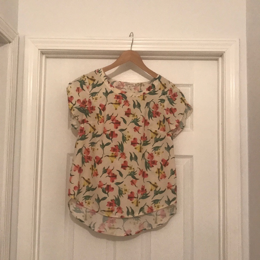 Cute floral top